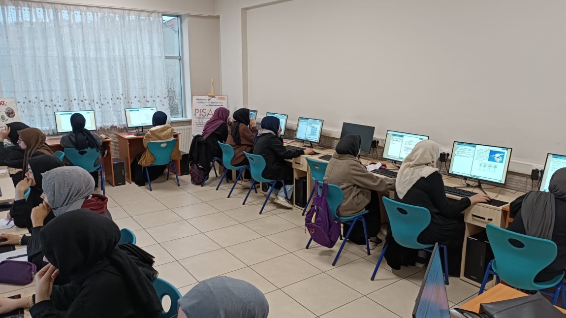 Sınav Kaygısı ve Baş Etme Yolları Semineri Düzenlendi